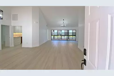 718 Reef Point Cir, Naples, FL 34108 - Photo 13