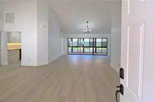 718 Reef Point Cir, Naples, FL 34108 - Photo 13