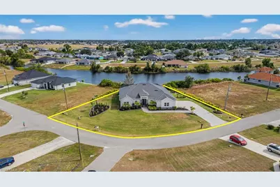 4151 NE 9th Ave, Cape Coral, FL 33909 - Photo 3