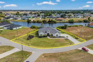 4151 NE 9th Ave, Cape Coral, FL 33909 - Photo 3