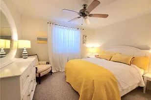 385 Dover Pl, Naples, FL 34104 - Photo 25