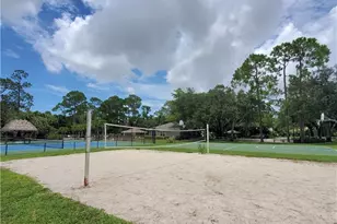 385 Dover Pl, Naples, FL 34104 - Photo 41