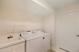 3278 Twilight Ln, Naples, FL 34109 - Photo 33