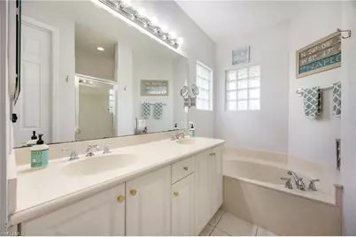 1320 Mariposa Cir #104, Naples, FL 34105 - Photo 13