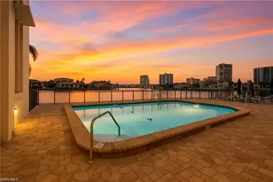 300 Park Shore Dr, Naples, FL 34103 - Photo 29