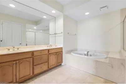 285 Grande Way #401, Naples, FL 34110 - Photo 29