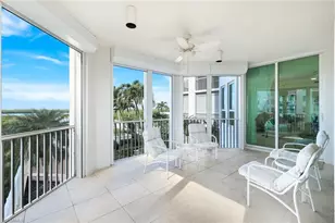285 Grande Way, Naples, FL 34110 - Photo 37