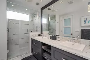 10 Seagate Dr, Naples, FL 34103 - Photo 27