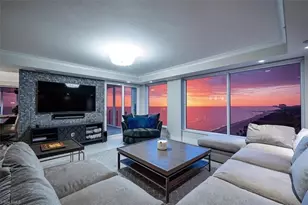 10 Seagate Dr, Naples, FL 34103 - Photo 19