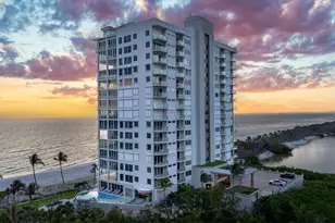 10 Seagate Dr, Naples, FL 34103 - Photo 35