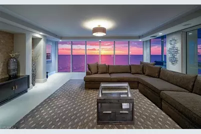 10 Seagate Dr #10N, Naples, FL 34103 - Photo 9