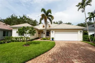 1511 Whispering Oaks Cir, Naples, FL 34110 - Photo 25