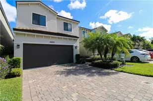 26471 Bonita Fairways Blvd, Bonita Springs, FL 34135 - Photo 3