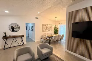 1044 Ridgeway Dr, North Fort Myers, FL 33903 - Photo 3