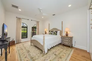 1007 Tivoli Dr, Naples, FL 34104 - Photo 15