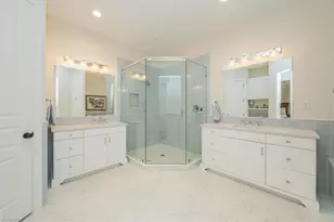 1007 Tivoli Dr, Naples, FL 34104 - Photo 13