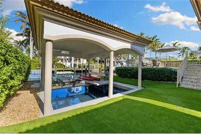 533 15th Ave S, Naples, FL 34102 - Photo 21