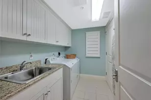 325 3rd St S, Naples, FL 34102 - Photo 29