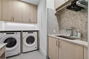 1135 3rd Ave S, Naples, FL 34102 - Photo 23