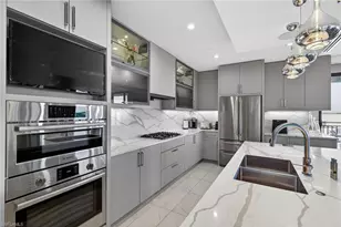 1135 3rd Ave S, Naples, FL 34102 - Photo 9