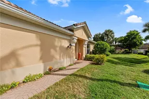 10097 Colonial Country Club Blvd, Fort Myers, FL 33913 - Photo 5