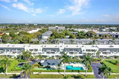 4200 Belair Ln #302, Naples, FL 34103 - Photo 3