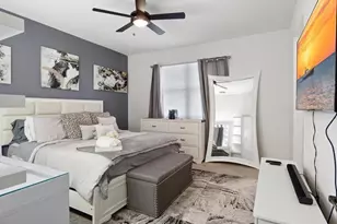 8812 Madrid Cir, Naples, FL 34104 - Photo 21