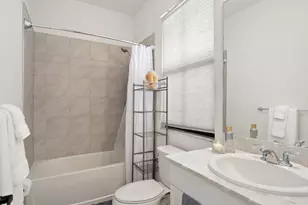 8812 Madrid Cir, Naples, FL 34104 - Photo 25