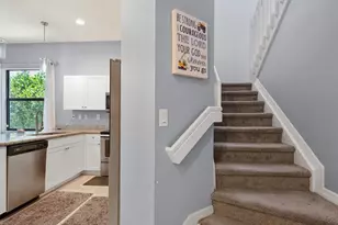 8812 Madrid Cir, Naples, FL 34104 - Photo 19