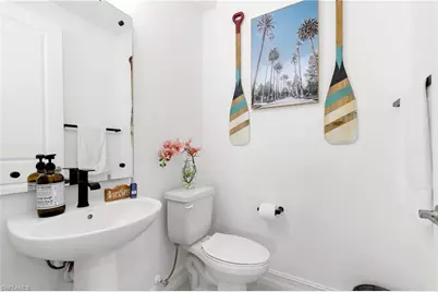 7578 Rockefeller Dr, Naples, FL 34119 - Photo 29