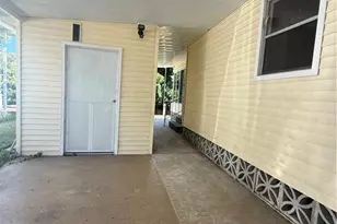 350 Shoreland Dr, Fort Myers, FL 33905 - Photo 17