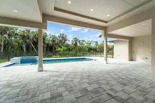 699 1st St NW, Naples, FL 34120 - Photo 37