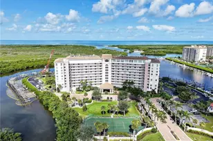 13105 Vanderbilt Dr, Naples, FL 34110 - Photo 7