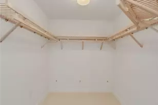 13105 Vanderbilt Dr, Naples, FL 34110 - Photo 37