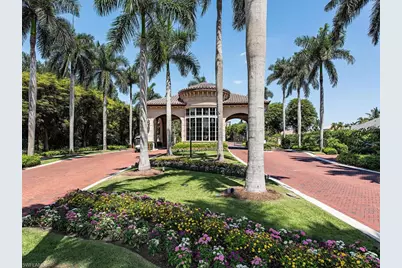 7817 Vizcaya Way, Naples, FL 34108 - Photo 25