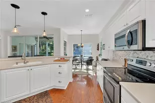 2165 Hawksridge Dr, Naples, FL 34105 - Photo 9