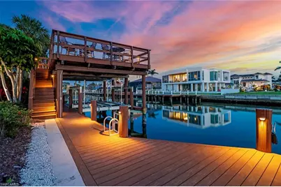 368 Germain Ave, Naples, FL 34108 - Photo 3