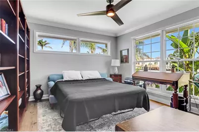 368 Germain Ave, Naples, FL 34108 - Photo 21