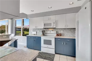 7792 Gardner Dr, Naples, FL 34109 - Photo 13