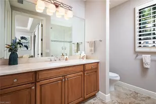 2542 Marquesa Royale Ln, Naples, FL 34109 - Photo 17