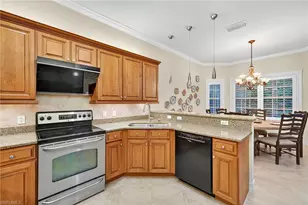 4822 Europa Dr, Naples, FL 34105 - Photo 13