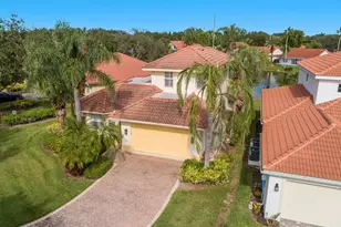 3572 Corinthian Way, Naples, FL 34105 - Photo 37