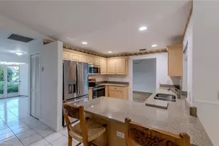 30 Wickliffe Dr, Naples, FL 34110 - Photo 7