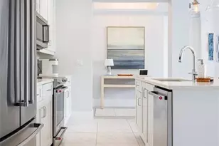 1035 3rd Ave S, Naples, FL 34102 - Photo 13