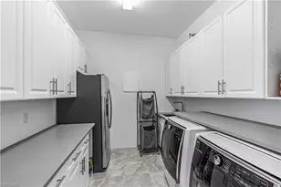 4410 Caldera Cir, Naples, FL 34119 - Photo 5