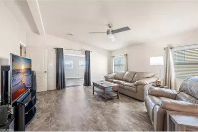 89 Pacific Way #89, Naples, FL 34104 - Photo 9