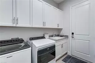 7235 Saona CT, Naples, FL 34113 - Photo 29