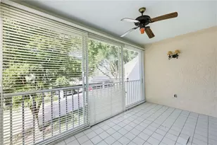 764 Willowbrook Dr, Naples, FL 34108 - Photo 9