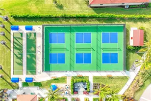 1439 Oceania Dr S, Naples, FL 34113 - Photo 43