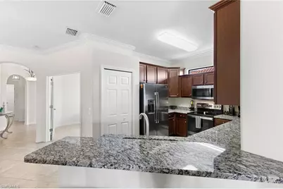 1439 Oceania Dr S, Naples, FL 34113 - Photo 9